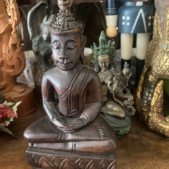 Wooden hand carved sitting Buddha statue